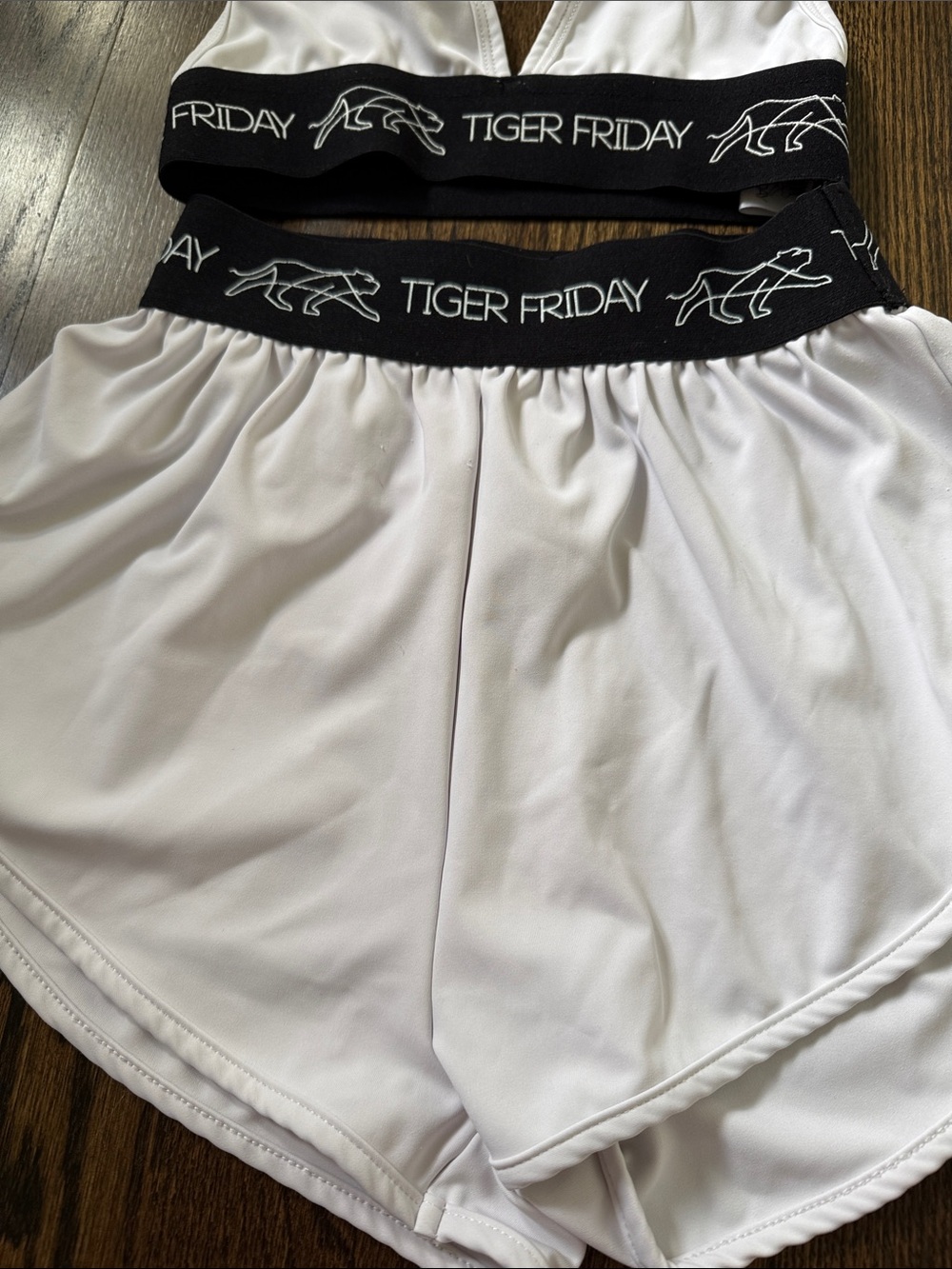 Tiger Friday White Logo Top & Shorts Set Child XL - Picture 2 of 6